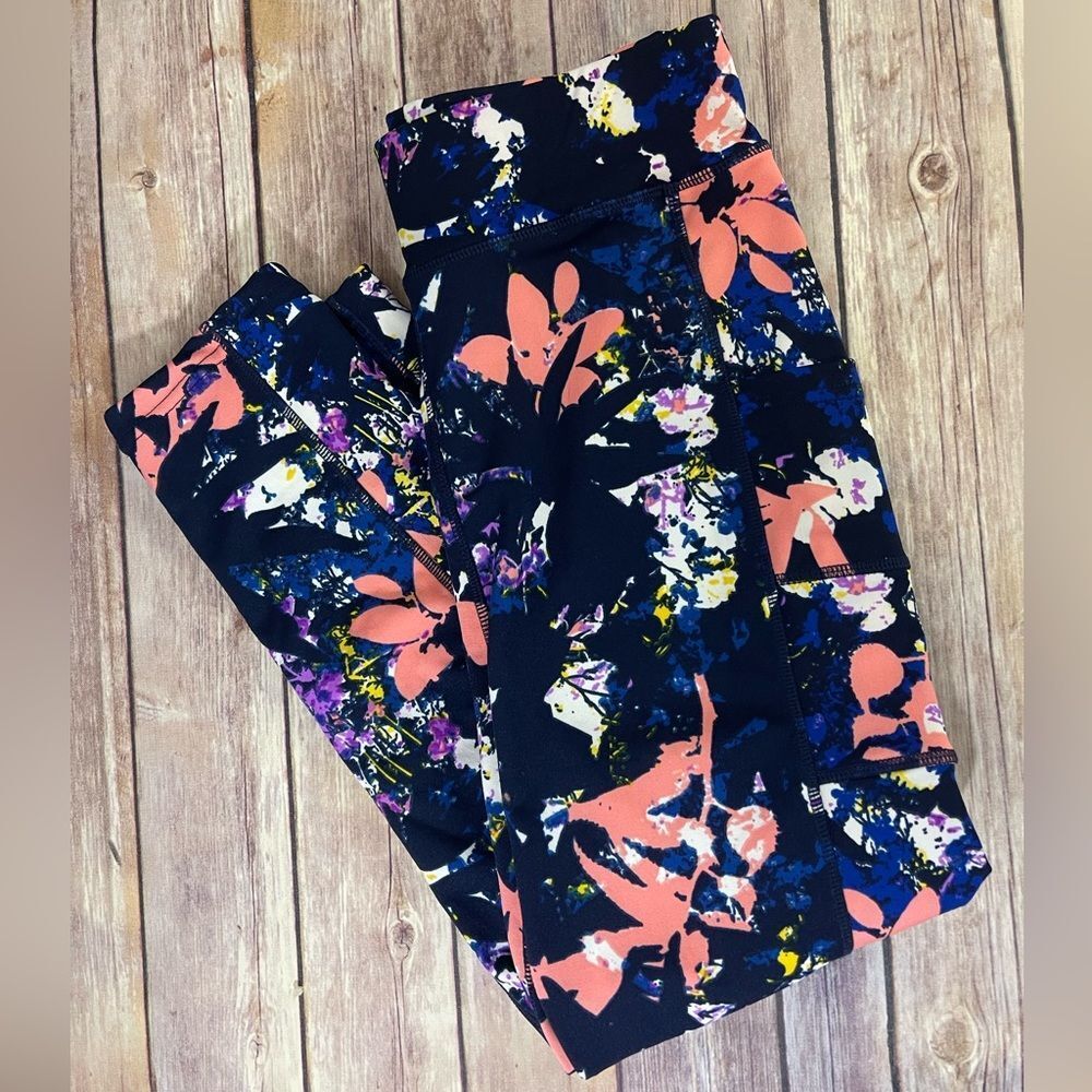 POP fit - Women's Athleisure Wear Leggings NWOT Medium Floral